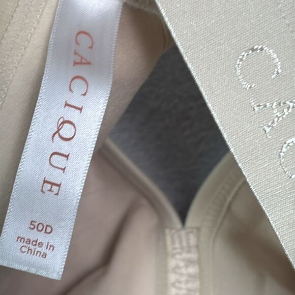 NWT New Cacique Beige Nude Unlined Full Coverage Wireless Bra Size 50D - Picture 9 of 10